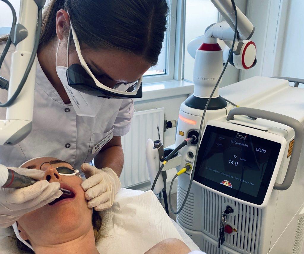 1612443669 Just like in Hollywood Thanks to this new laser treatment 1024x855